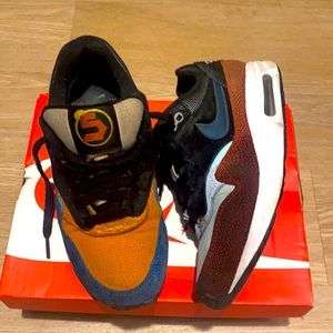 SWIPA” Nike Air Max 1